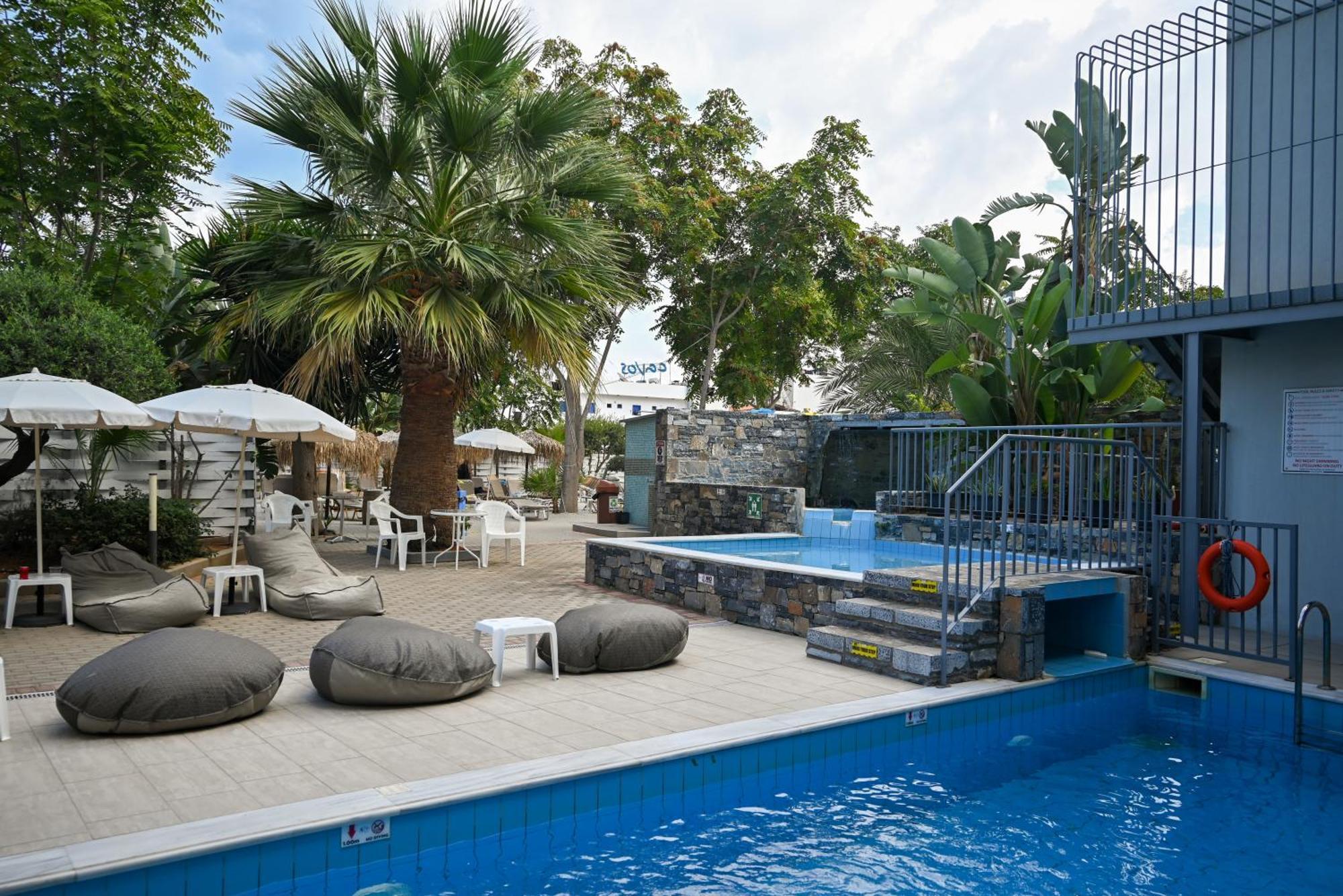 Pollis Hotel Hersonissos  Exterior photo